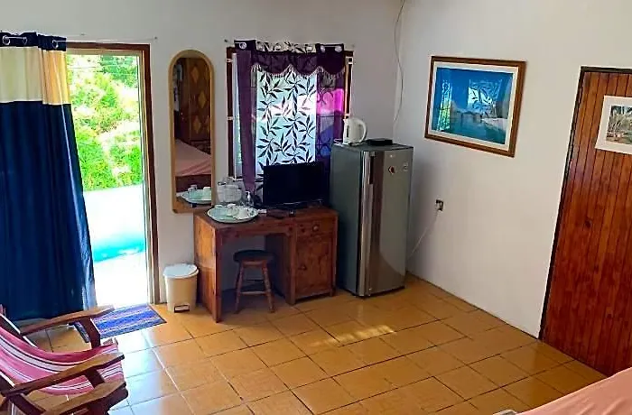 Manoir Hotel Anse Lazio