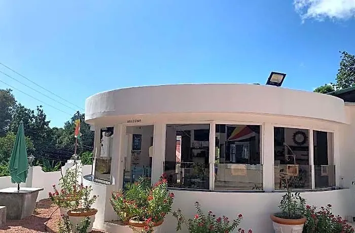 Hotel Manoir