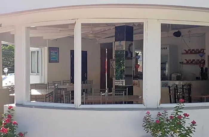 Hotel Manoir